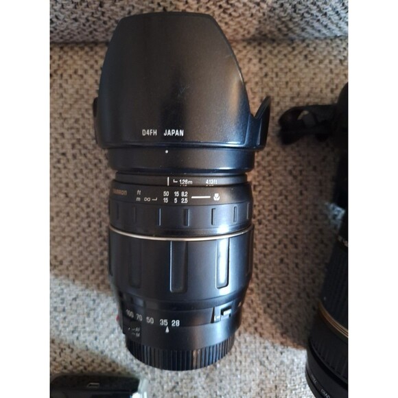 CANON DS126181 SLR DIGITAL CAMERA, Nice Bag, Extra Lens, Filters, Accessories‎ - Picture 13 of 16